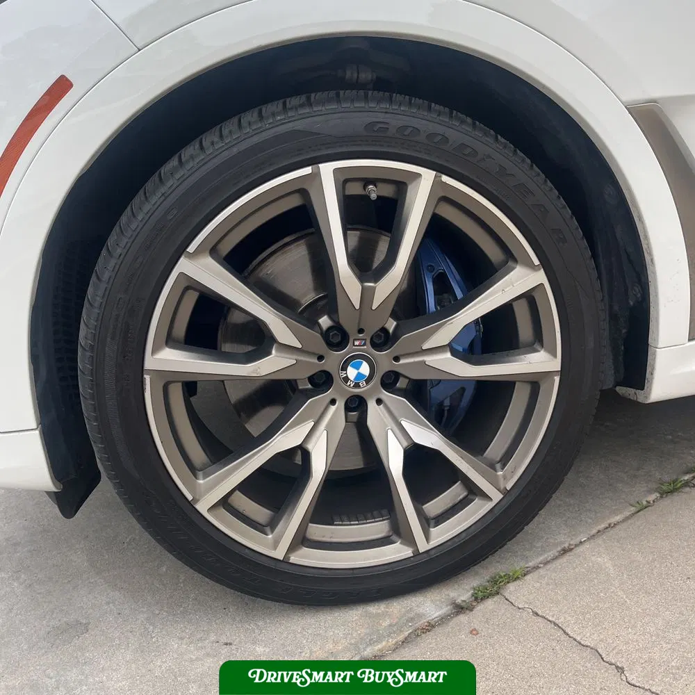 2022 BMW X7 M50i