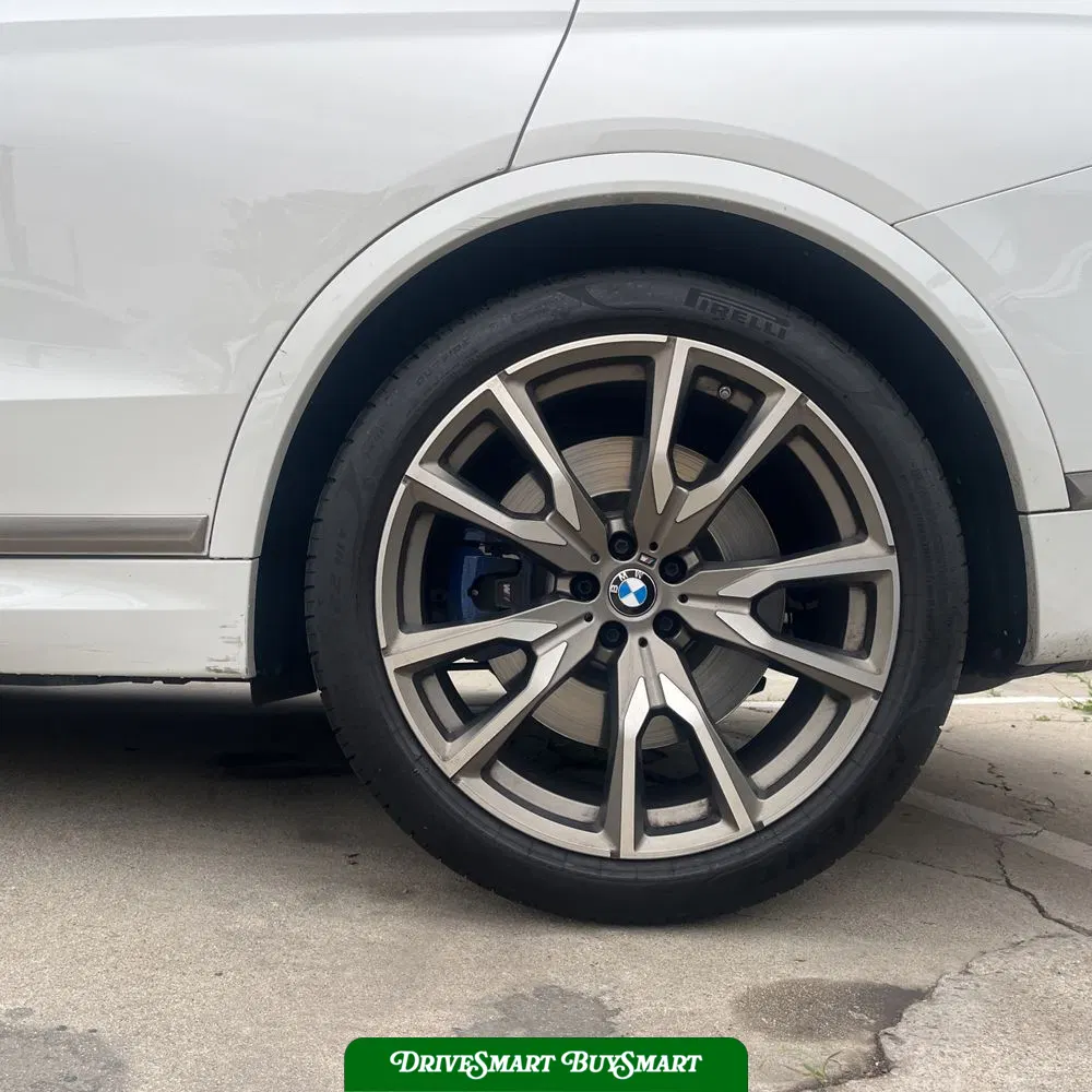 2022 BMW X7 M50i