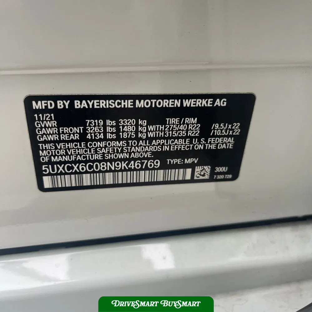 2022 BMW X7 M50i