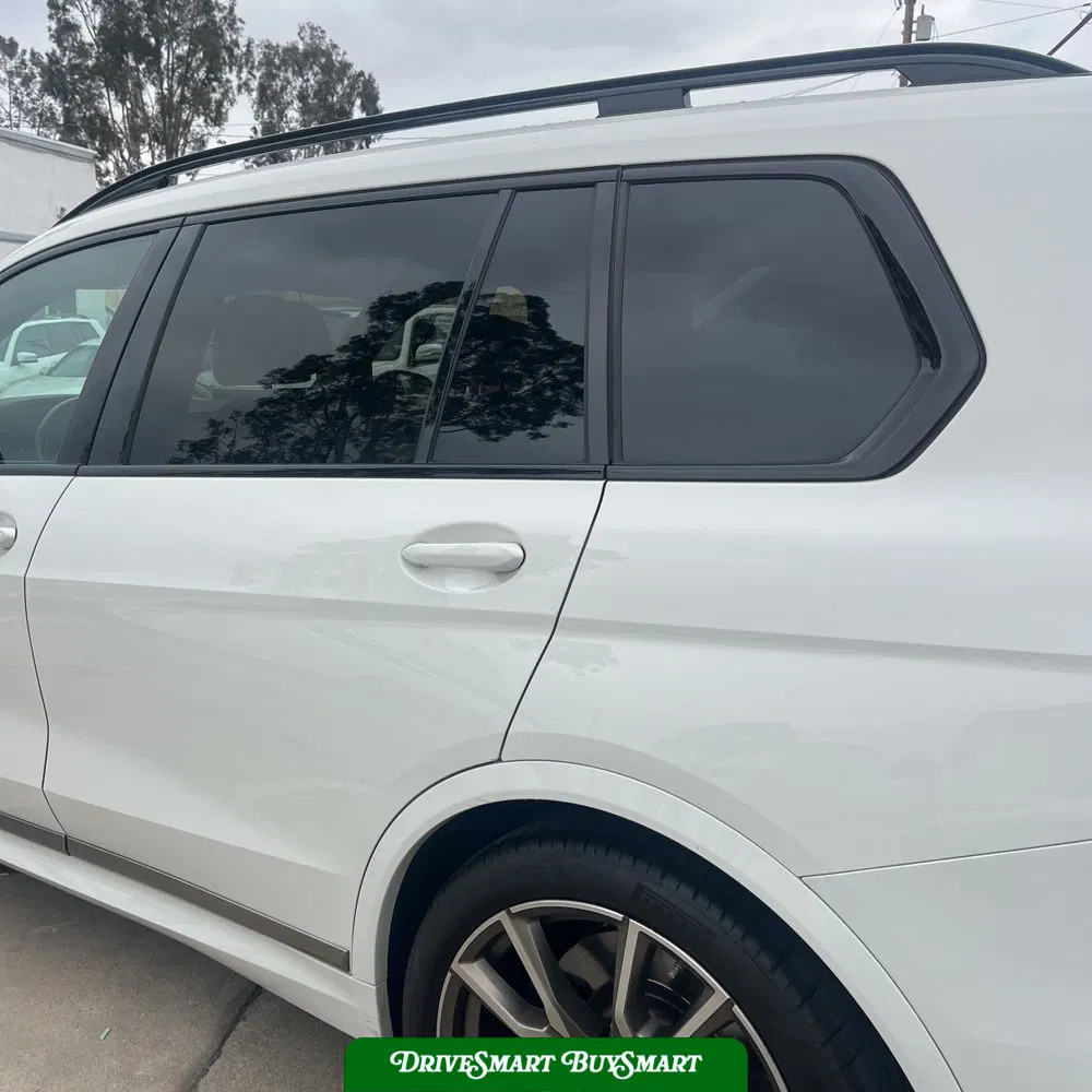 2022 BMW X7 M50i