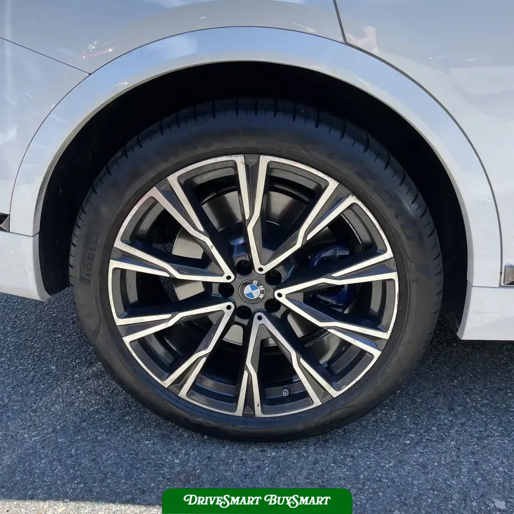 2021 BMW X7 M50i