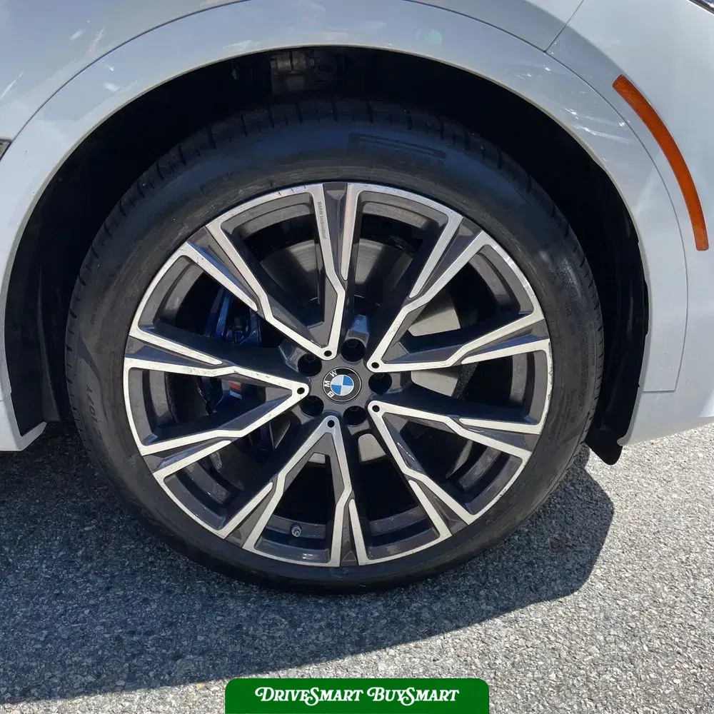 2021 BMW X7 M50i