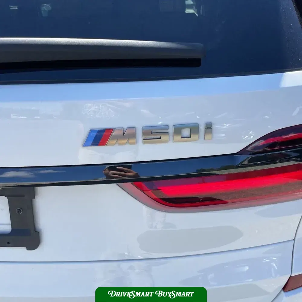 2021 BMW X7 M50i