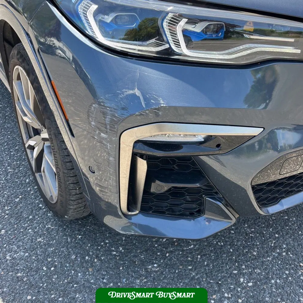 2022 BMW X7 M50i