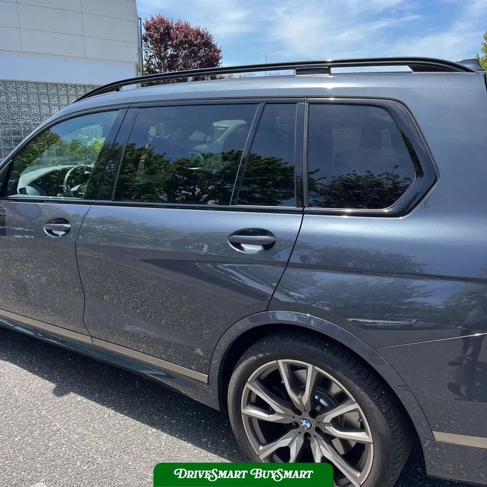 2022 BMW X7 M50i