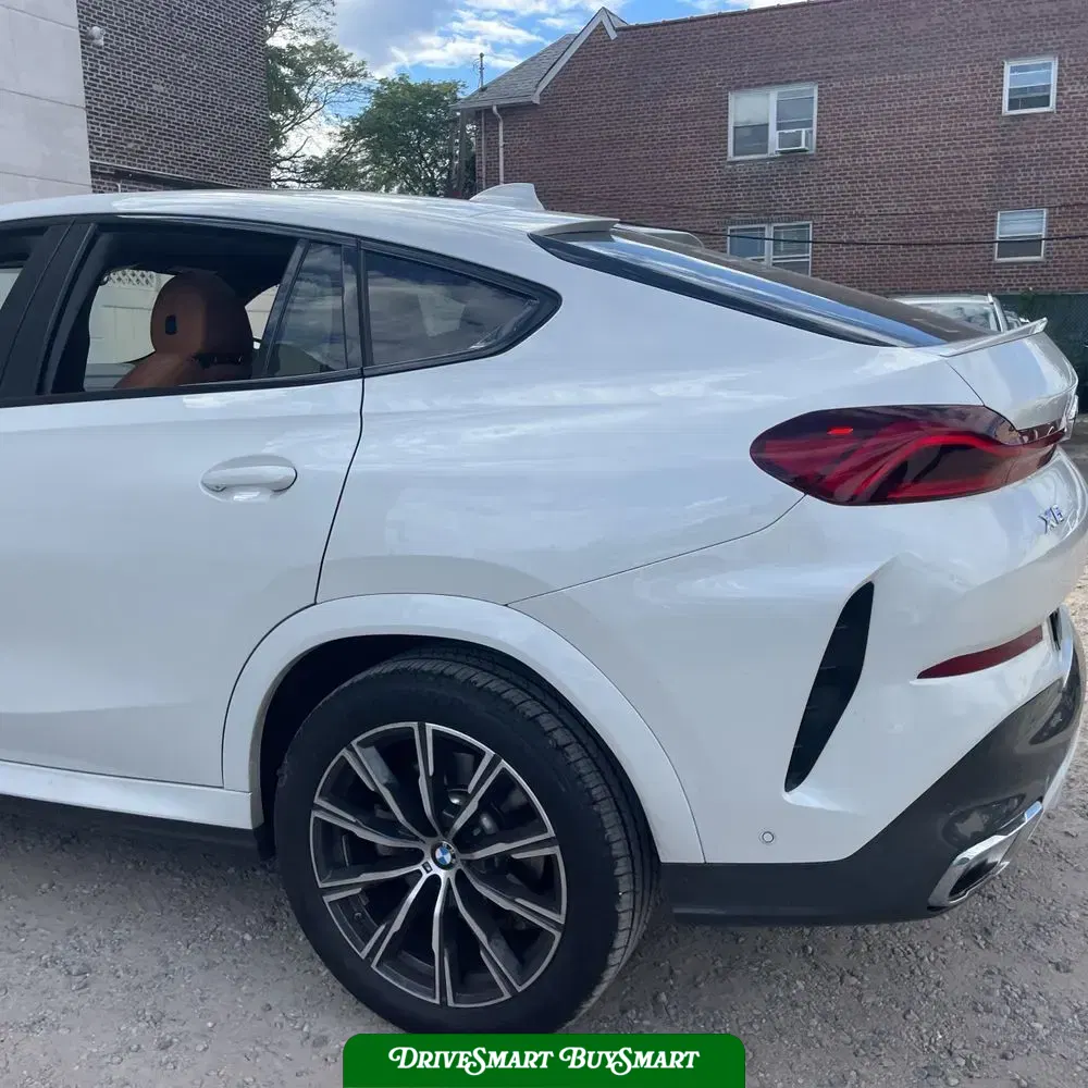2023 BMW X6 XDrive40i