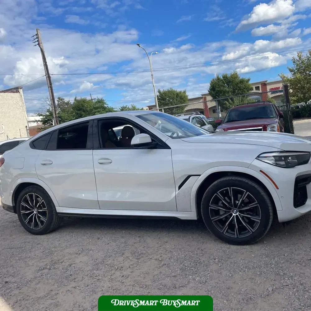 2023 BMW X6 XDrive40i