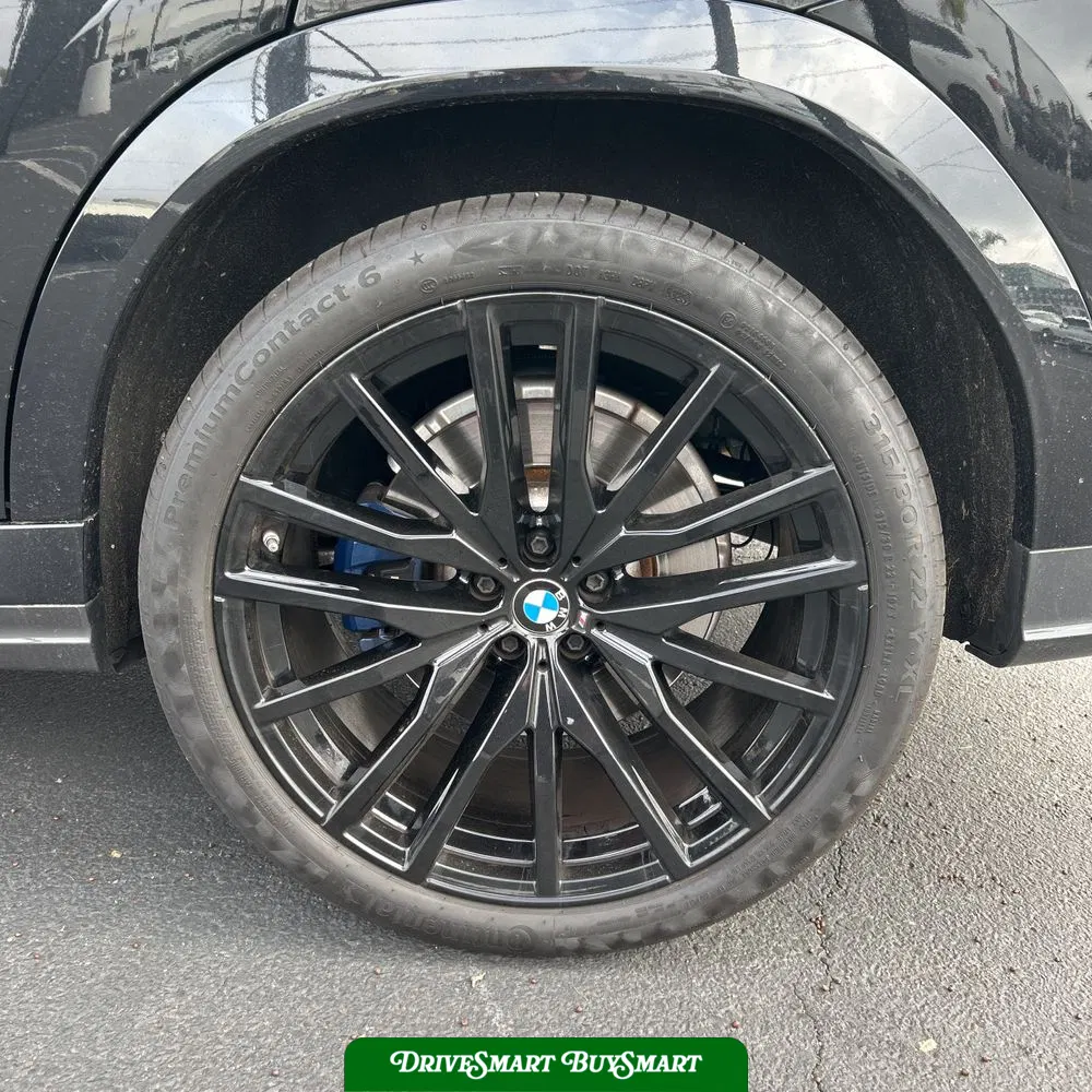 2022 BMW X6 M50i