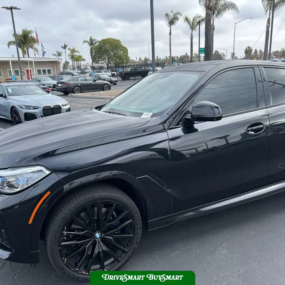 2022 BMW X6 M50i