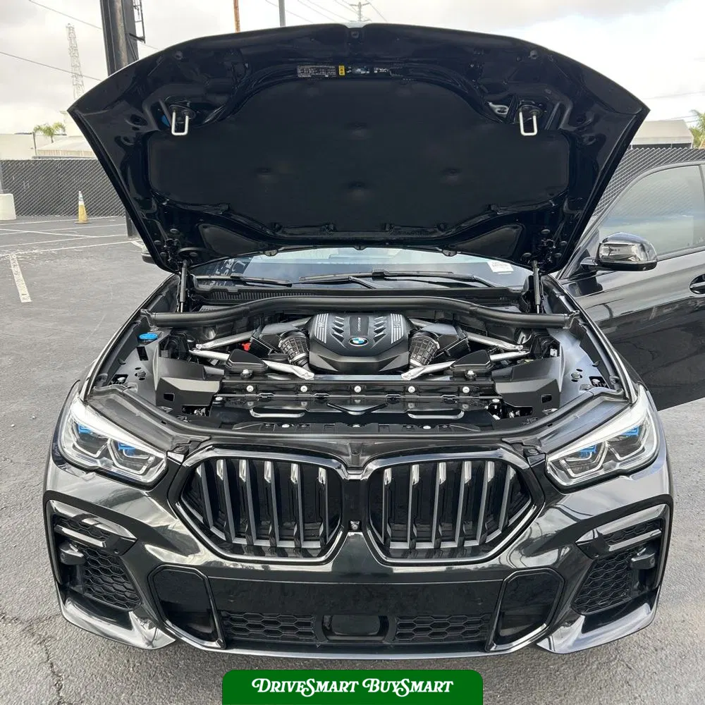 2022 BMW X6 M50i