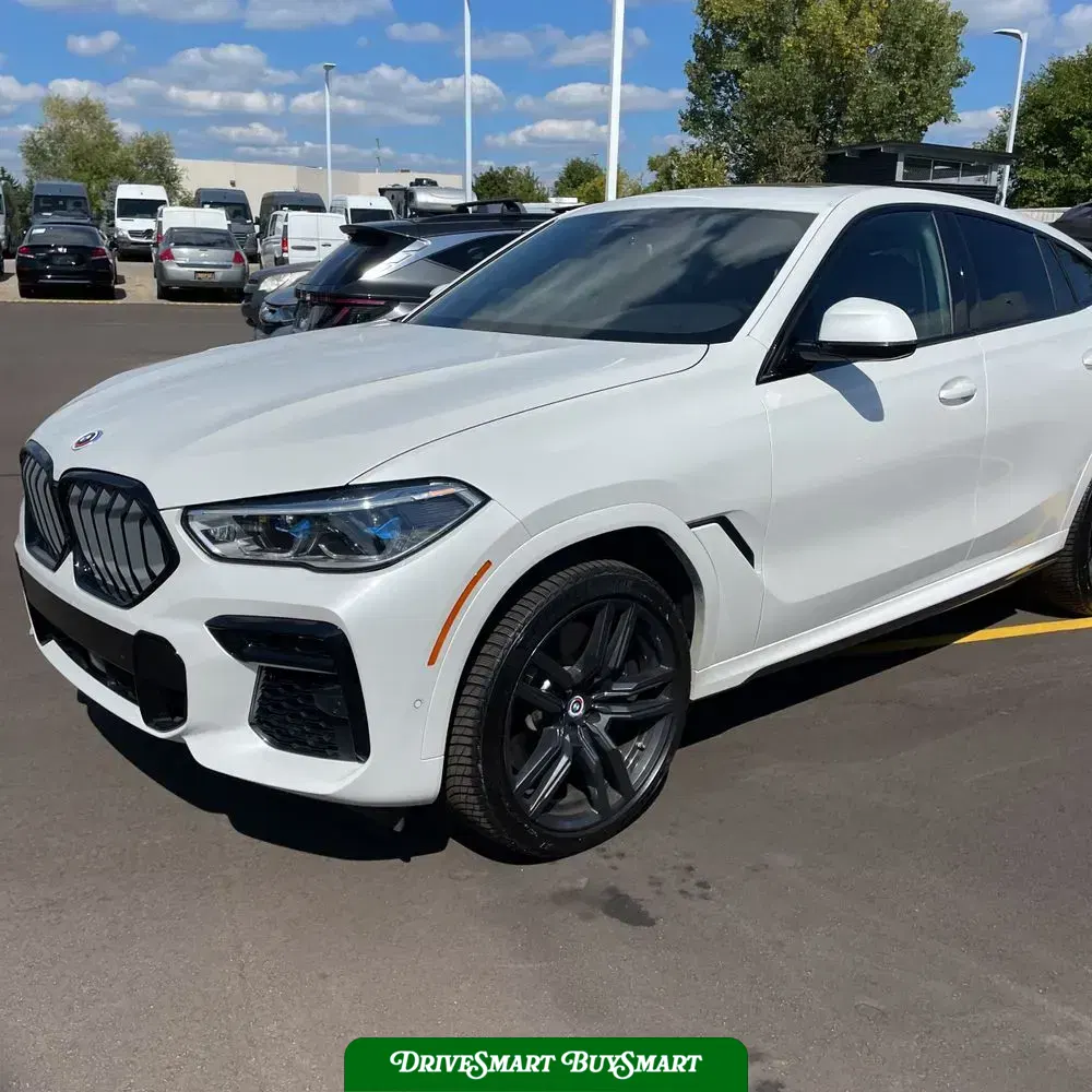 2023 BMW X6 M50i