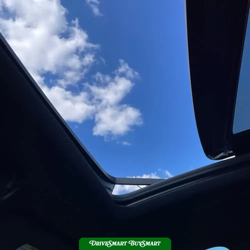 2023 BMW X6 M50i