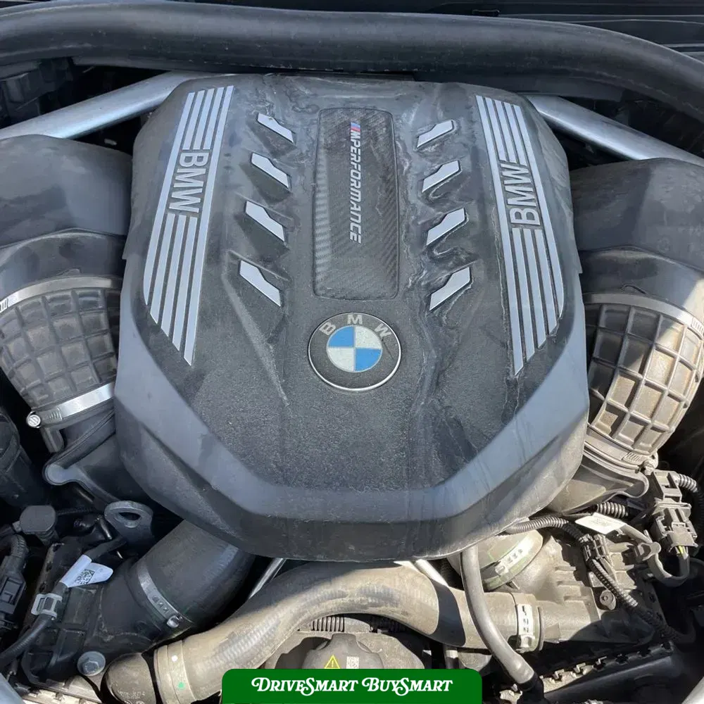 2023 BMW X6 M50i