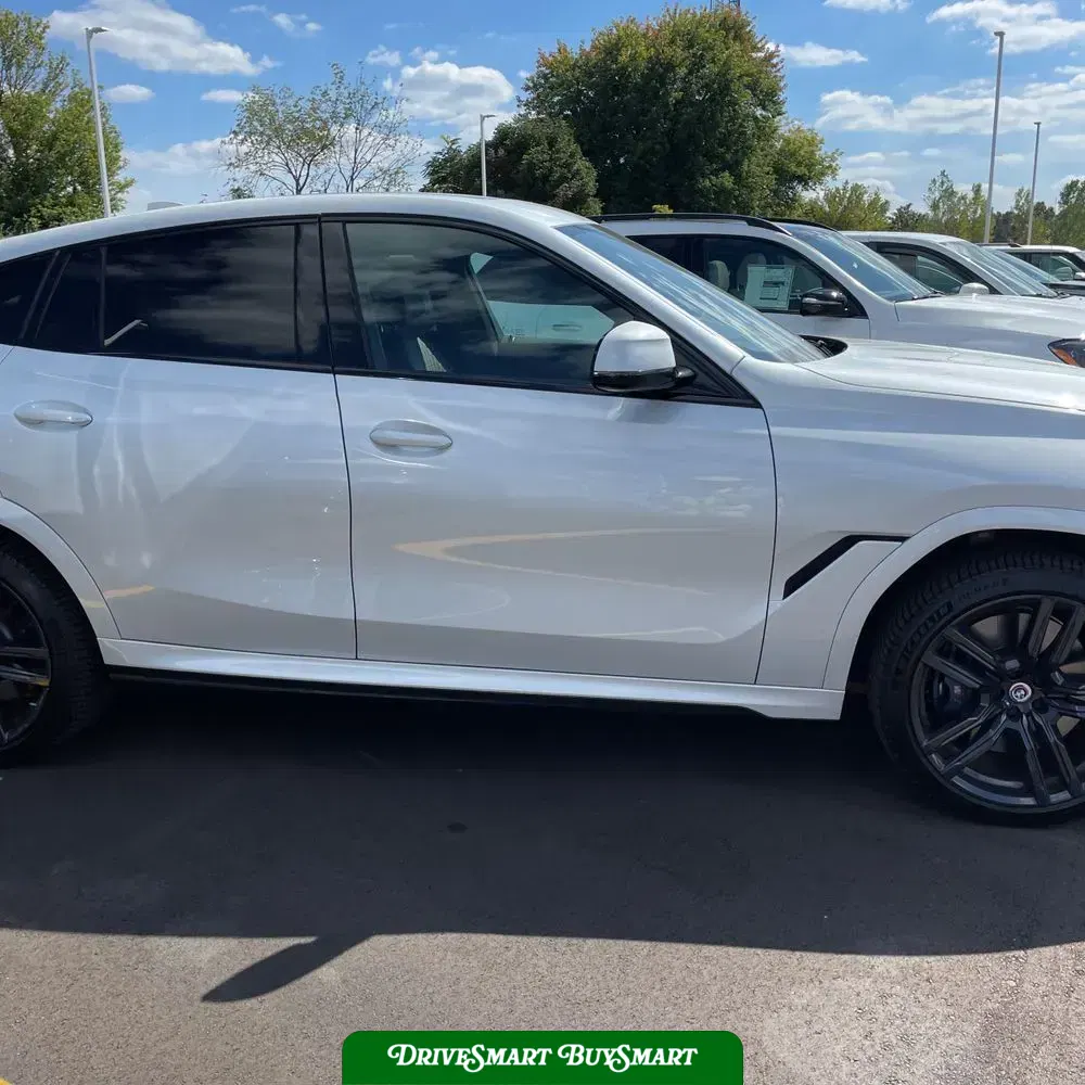2023 BMW X6 M50i
