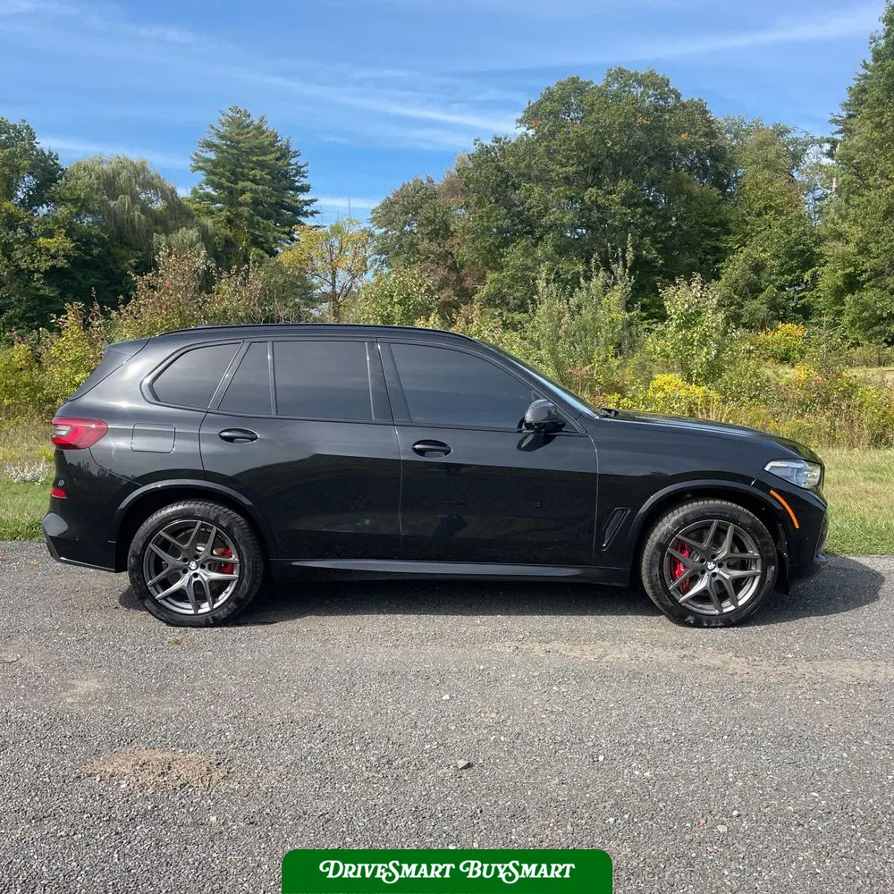2022 BMW X5 M50i