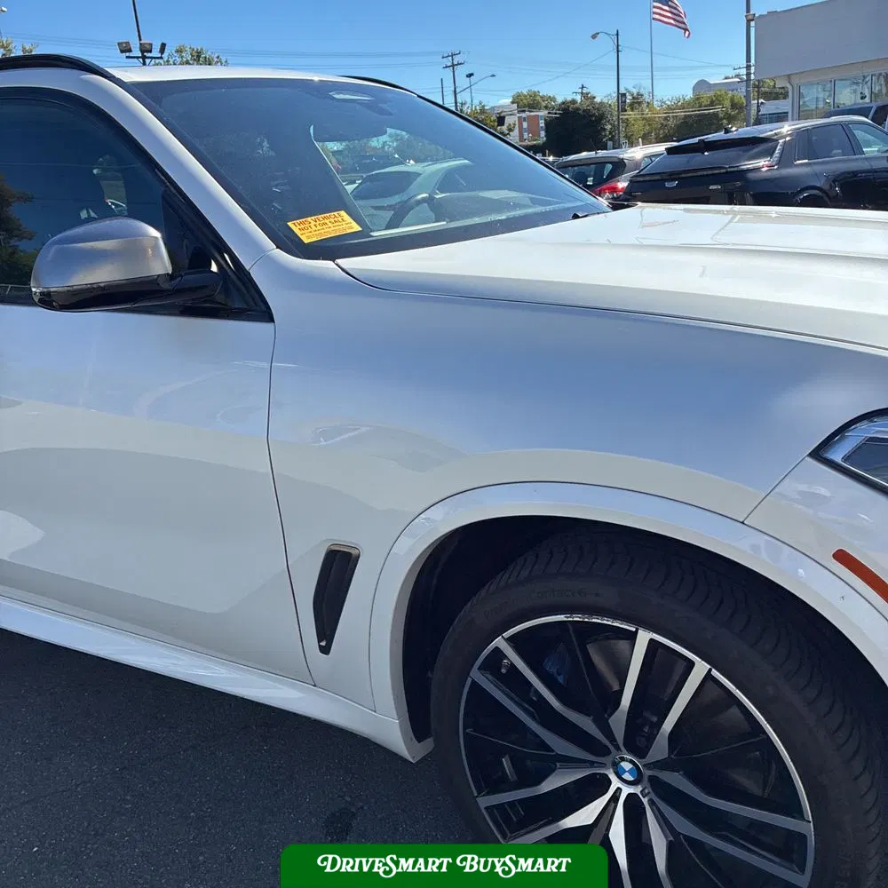 2023 BMW X5 M50i