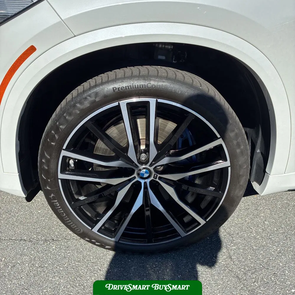 2023 BMW X5 M50i