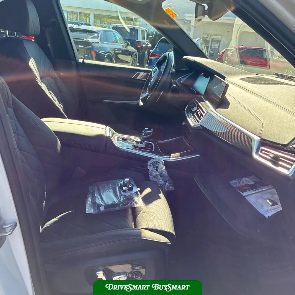 2023 BMW X5 M50i