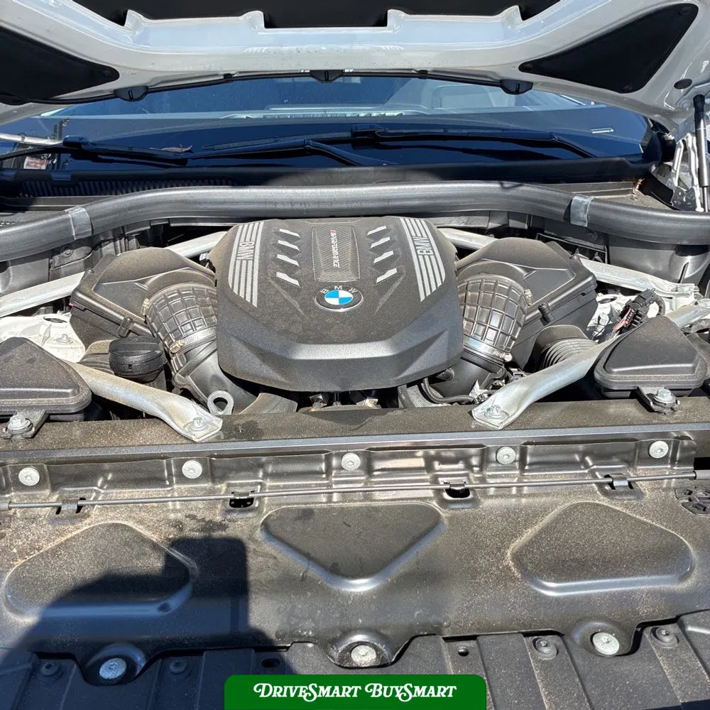 2023 BMW X5 M50i