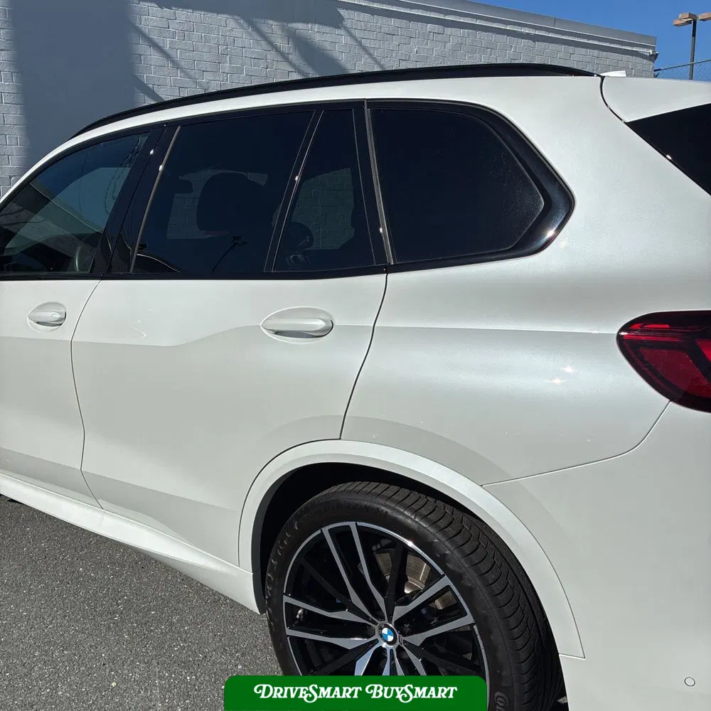 2023 BMW X5 M50i