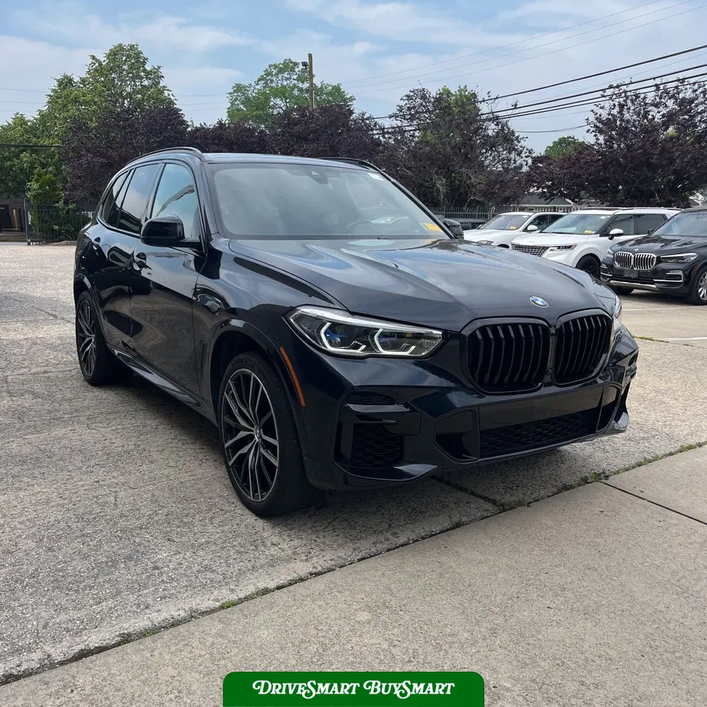 2022 BMW X5 M50i