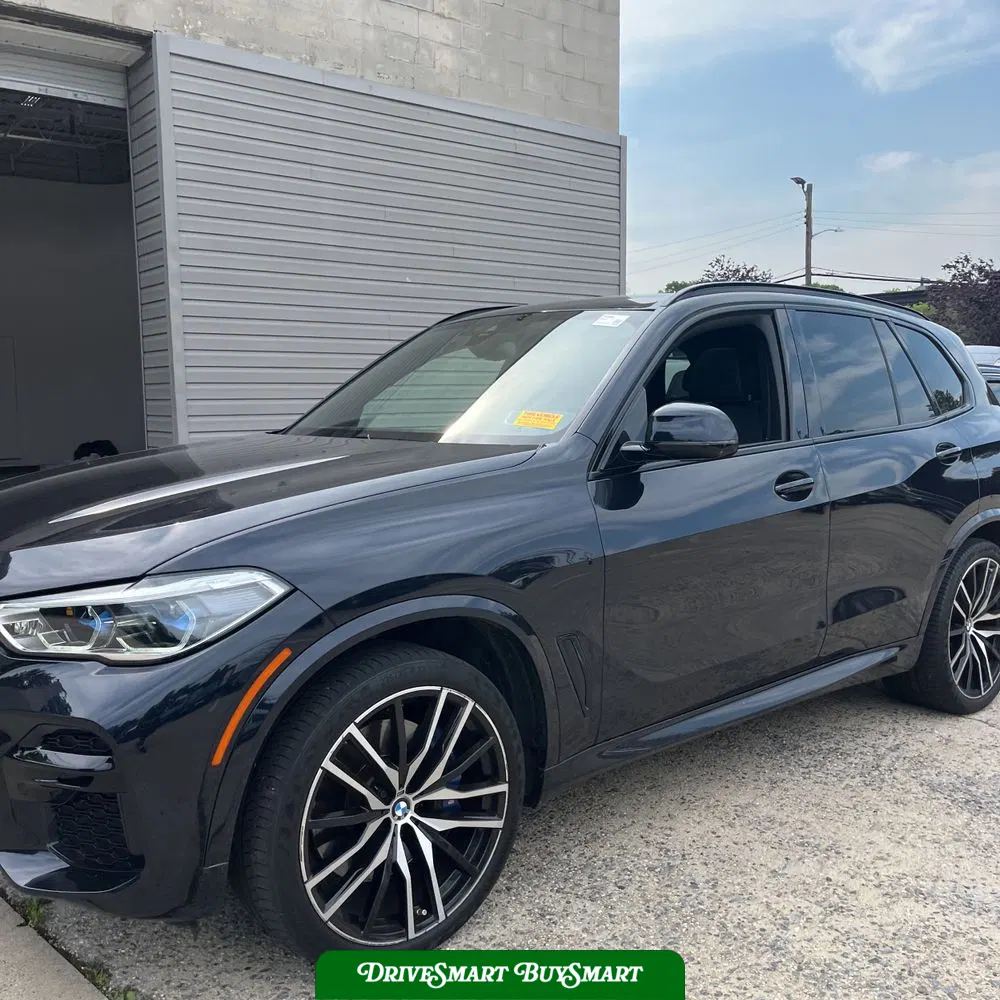 2022 BMW X5 M50i