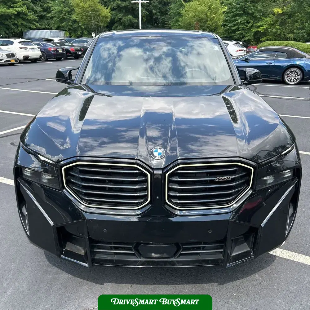 2023 BMW XM Base