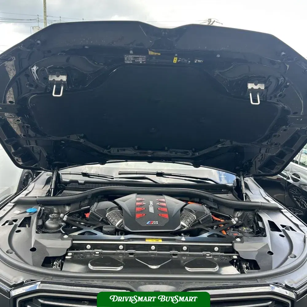 2023 BMW XM Base