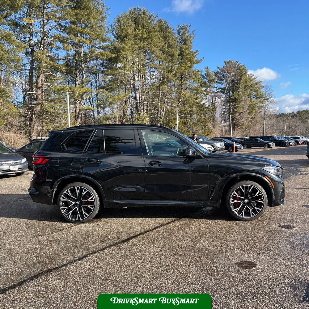 2022 BMW X5 M