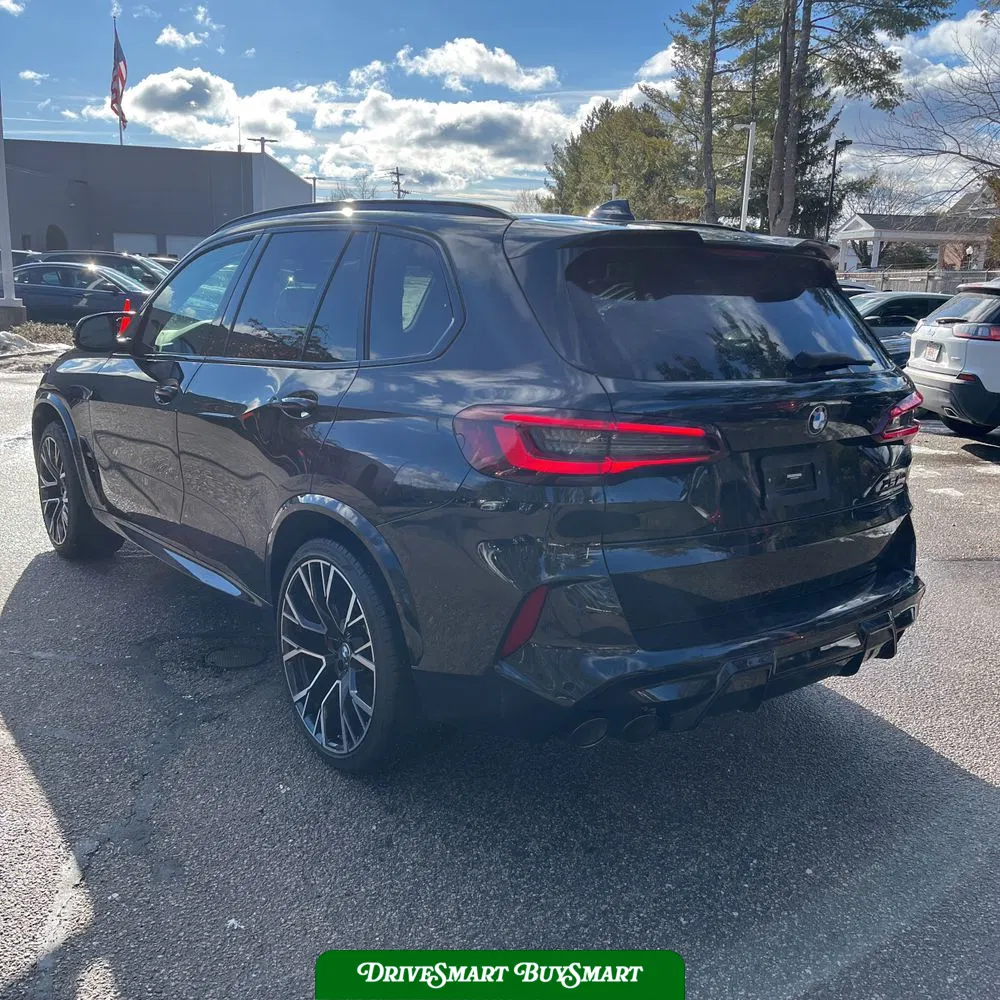 2022 BMW X5 M