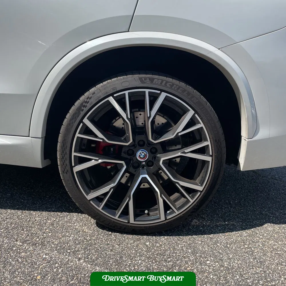 2023 BMW X5 M