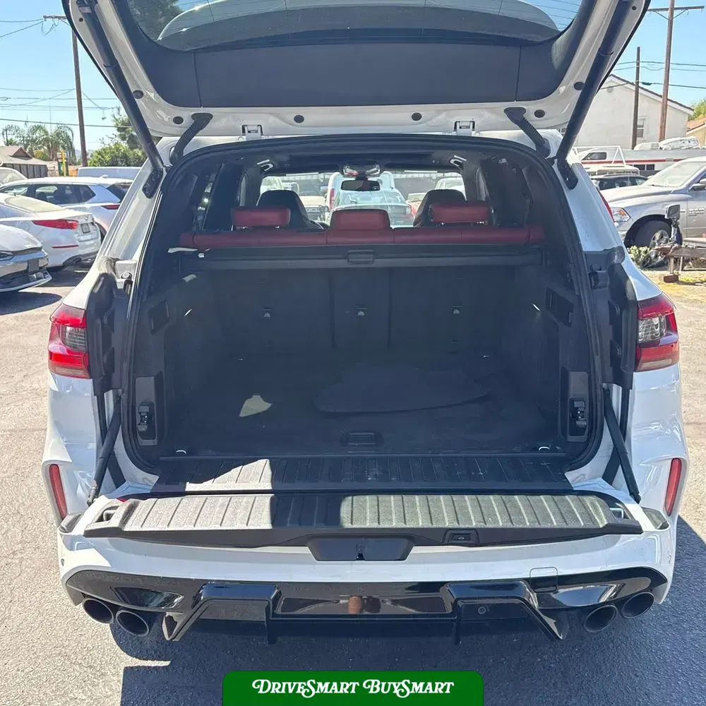 2023 BMW X5 M