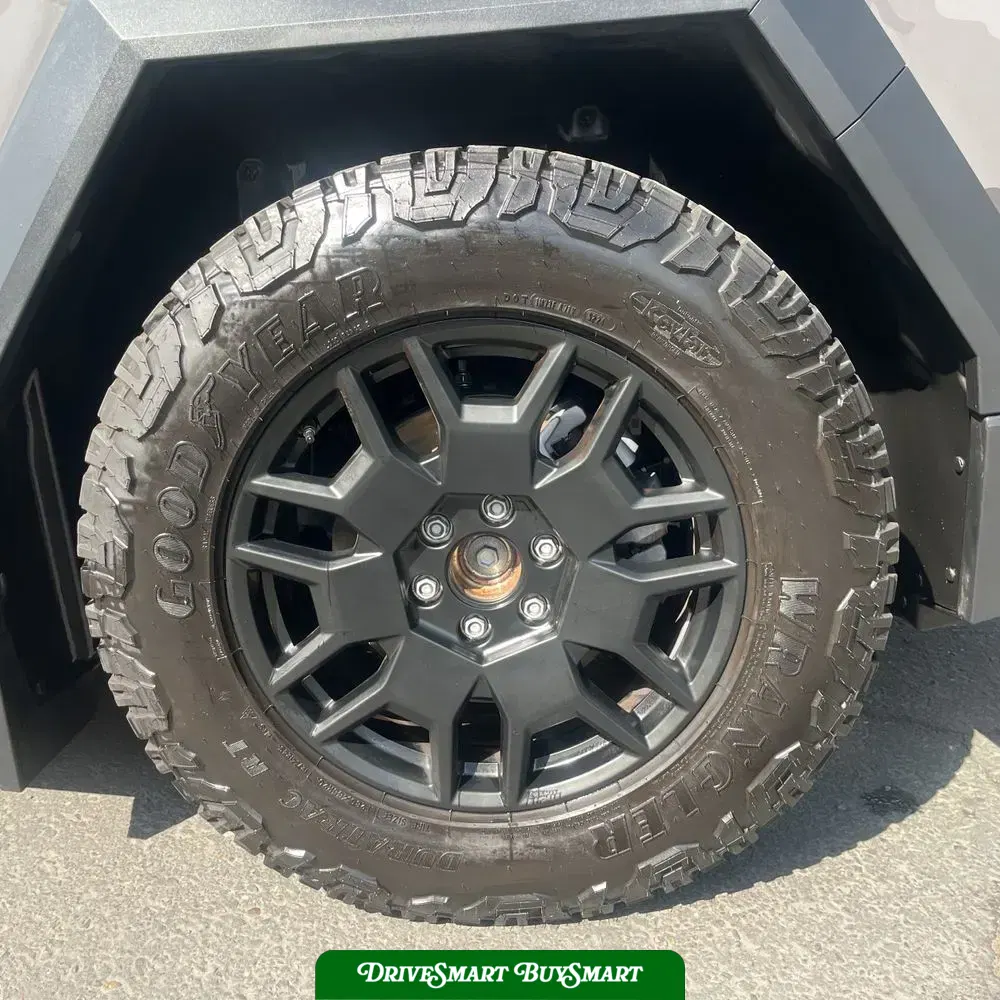 2024 Tesla Cybertruck Base
