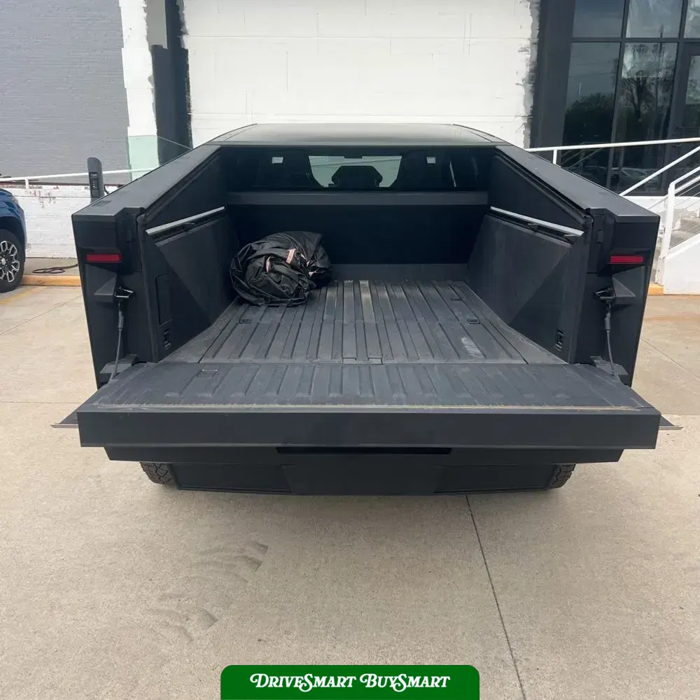 2024 Tesla Cybertruck Base