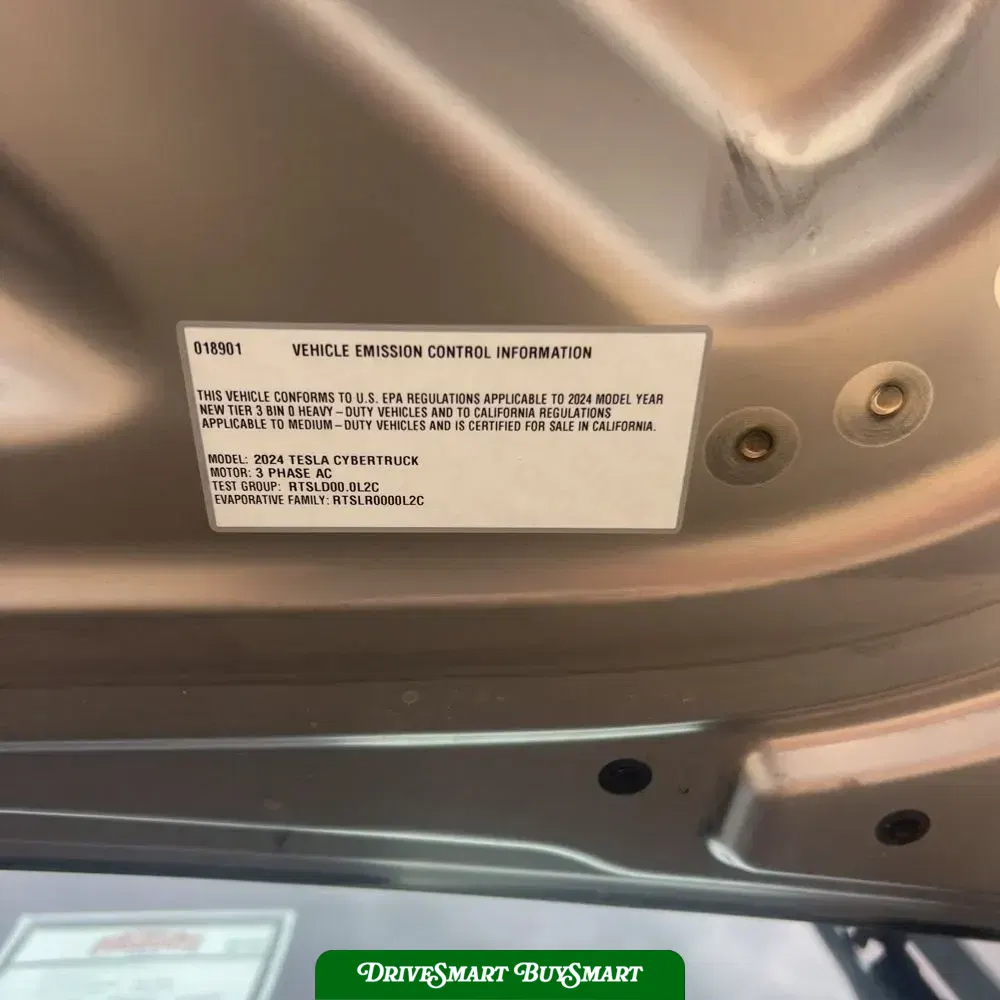 2024 Tesla Cybertruck Base