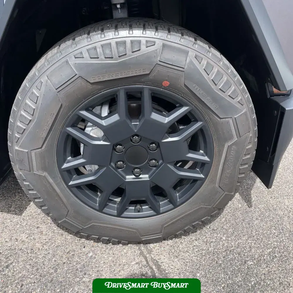 2024 Tesla Cybertruck Base