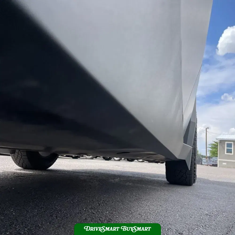 2024 Tesla Cybertruck Base