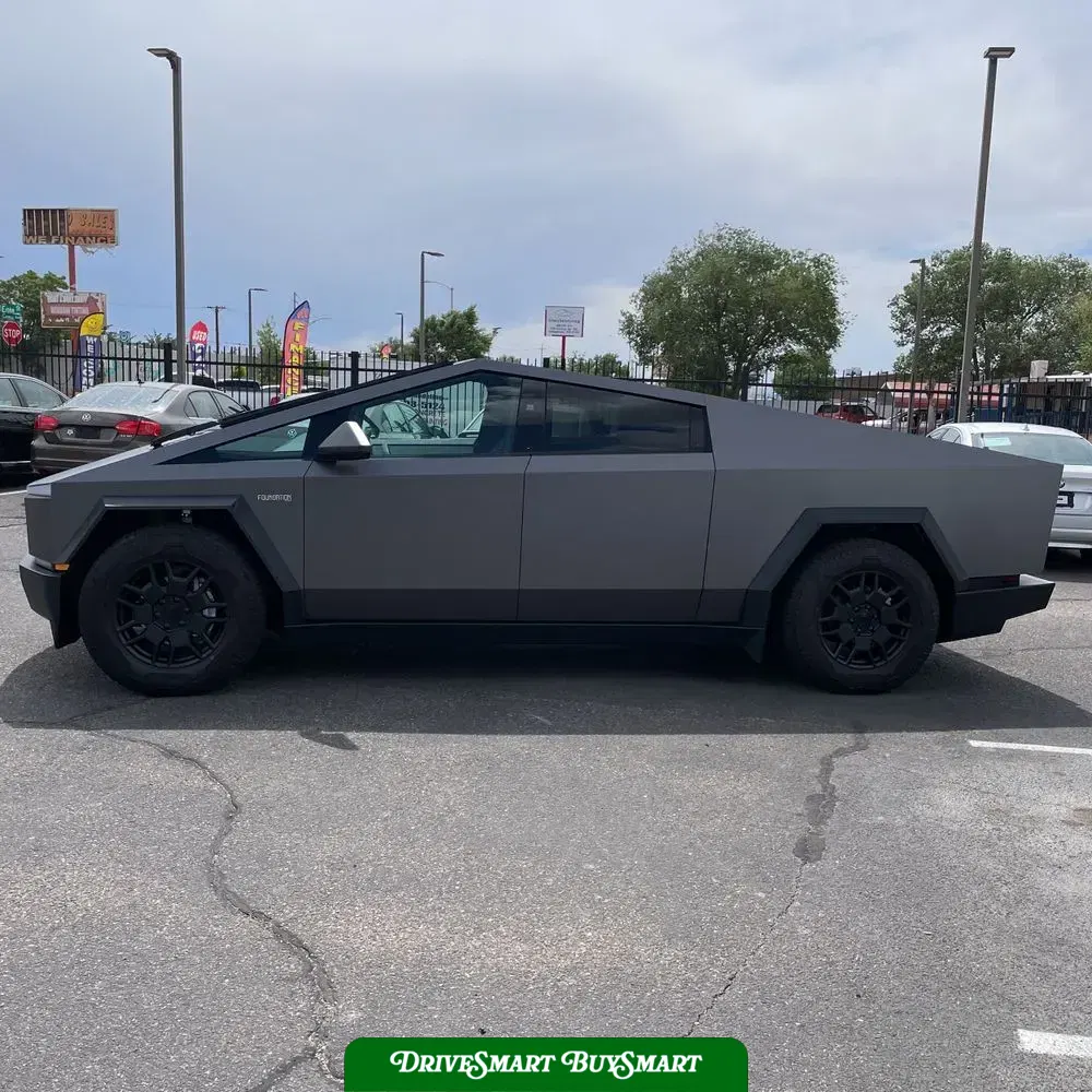 2024 Tesla Cybertruck Base