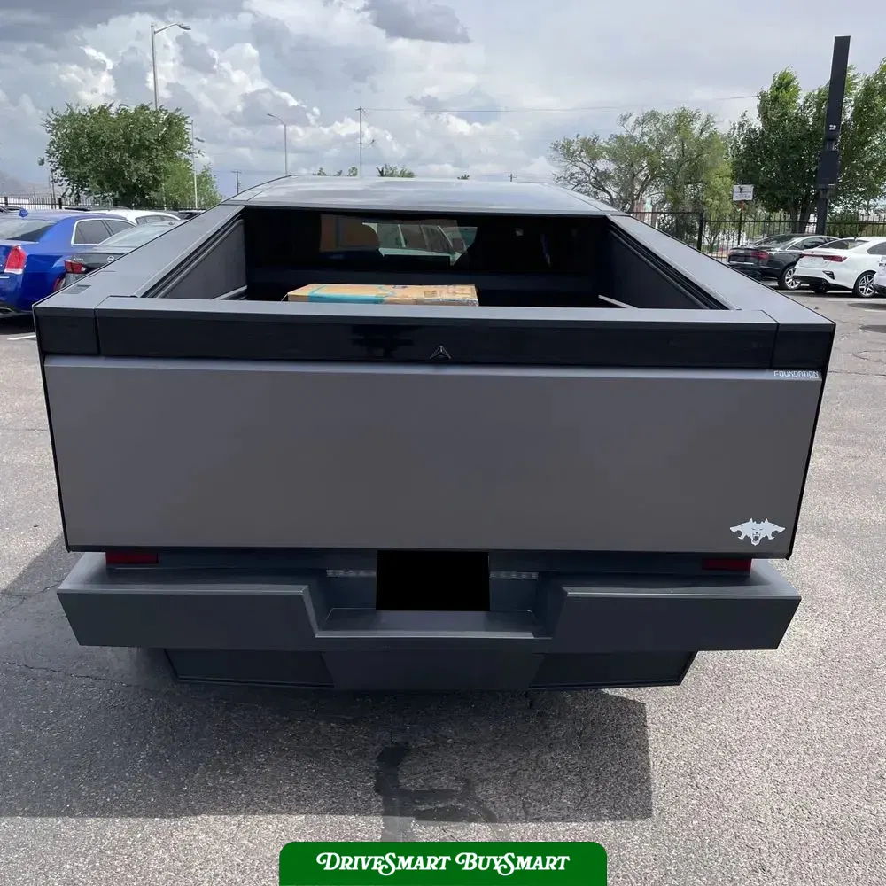 2024 Tesla Cybertruck Base