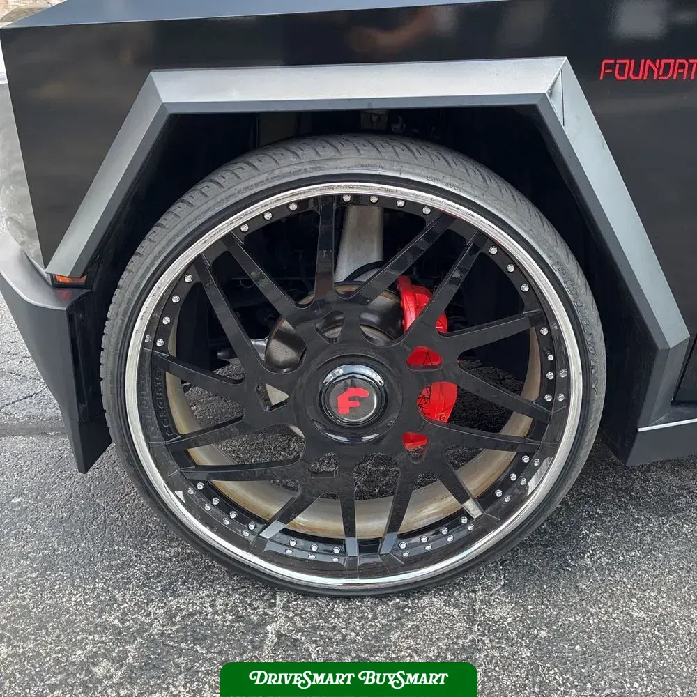 2024 Tesla Cybertruck Base