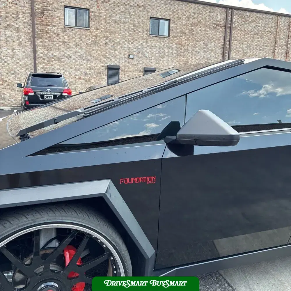 2024 Tesla Cybertruck Base