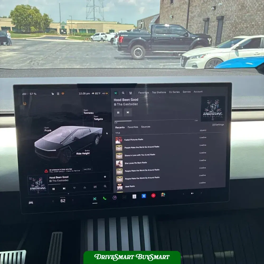 2024 Tesla Cybertruck Base