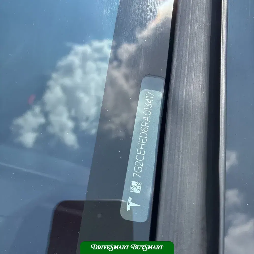 2024 Tesla Cybertruck Base