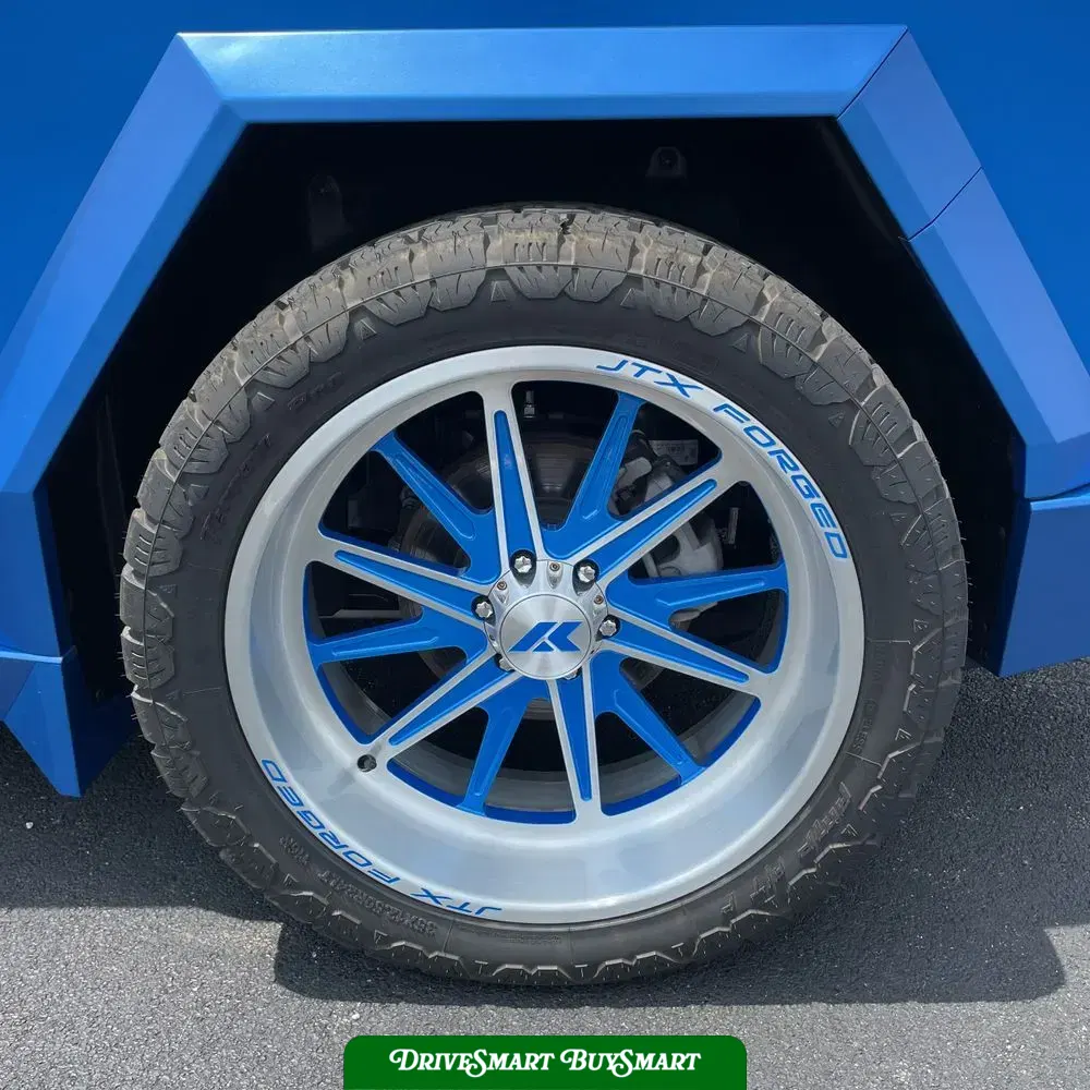 2024 Tesla Cybertruck Base