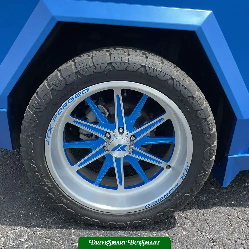 2024 Tesla Cybertruck Base