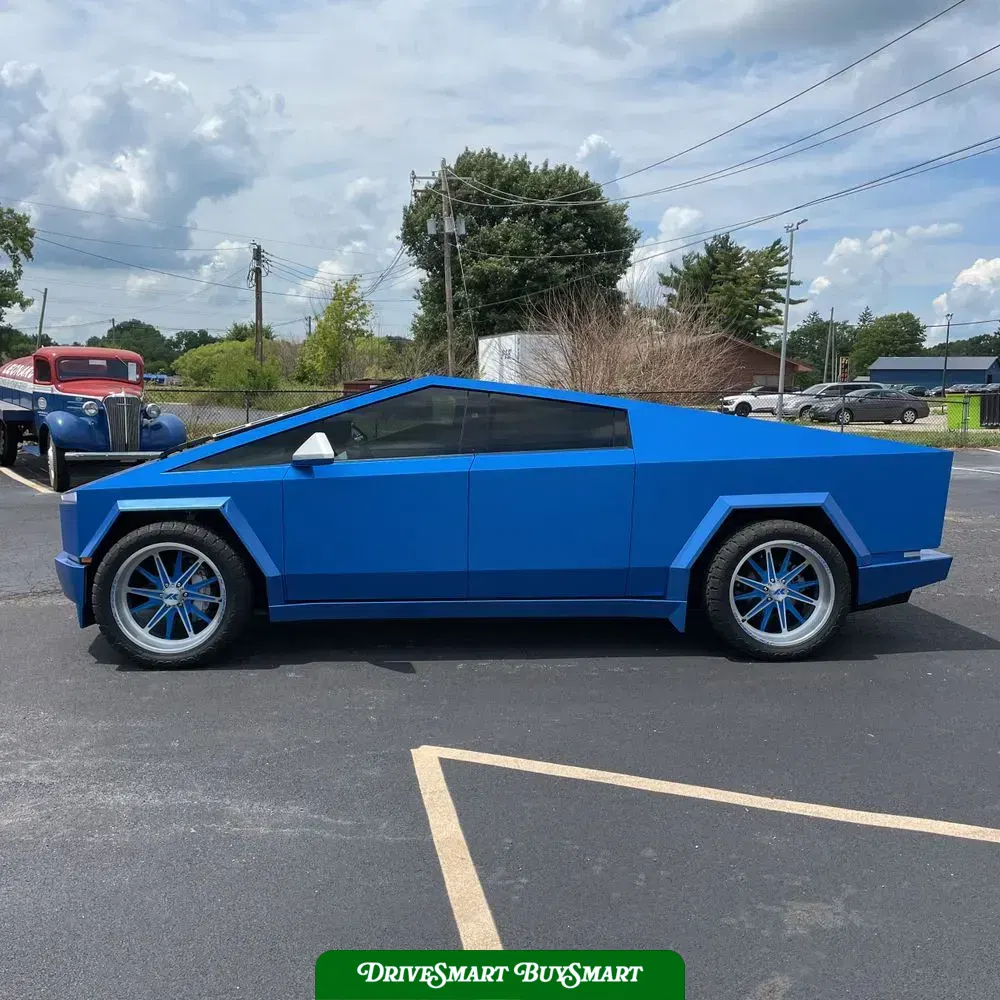 2024 Tesla Cybertruck Base