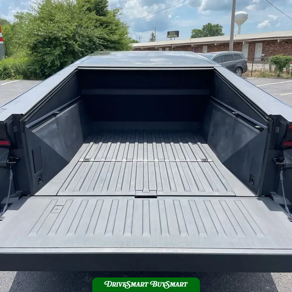 2024 Tesla Cybertruck Base