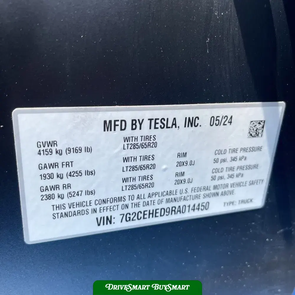 2024 Tesla Cybertruck Base