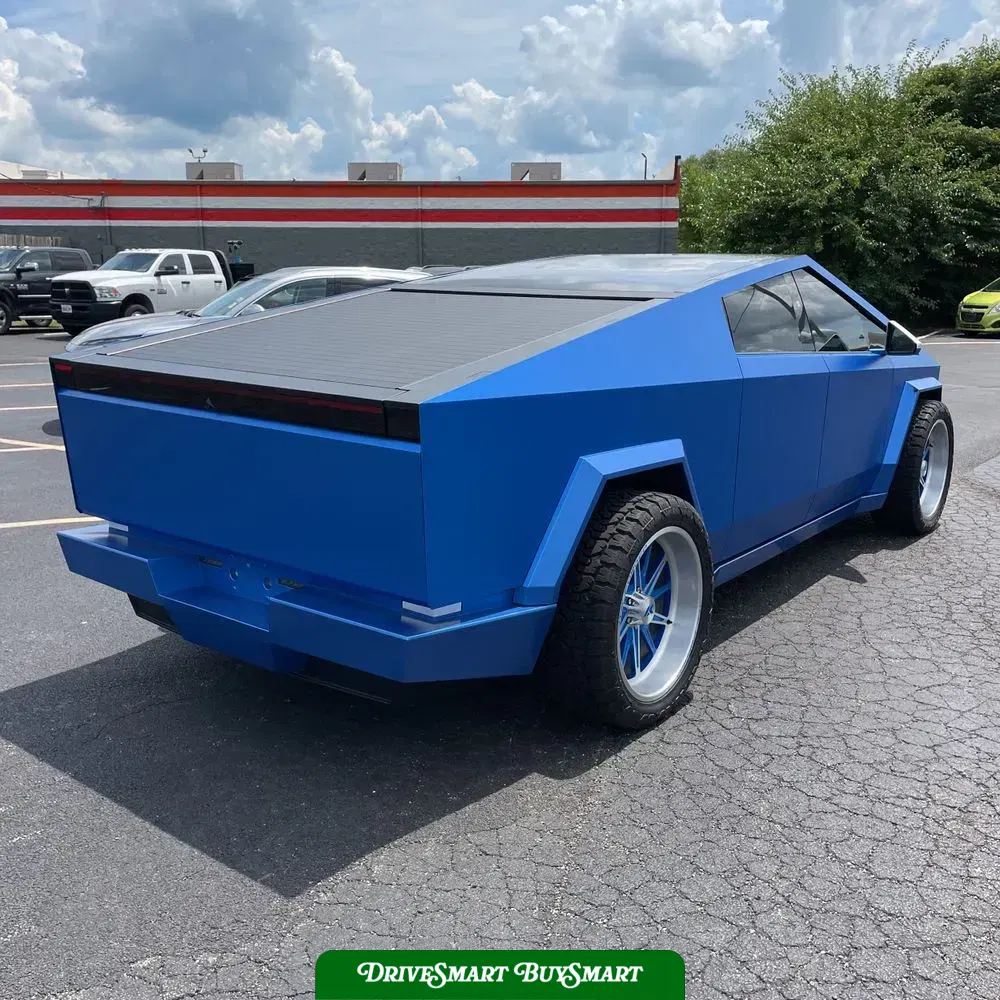 2024 Tesla Cybertruck Base