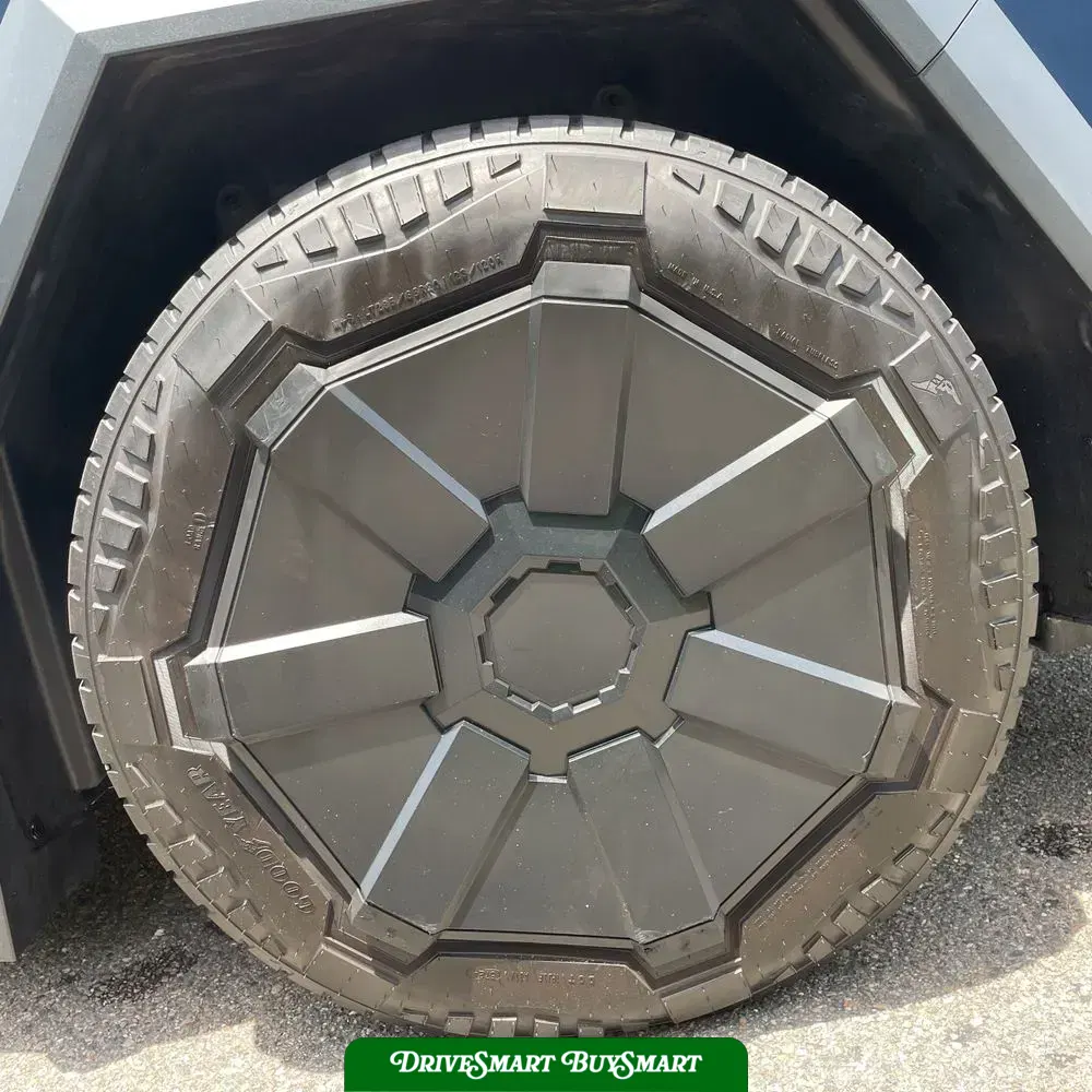 2024 Tesla Cybertruck CyberBeast